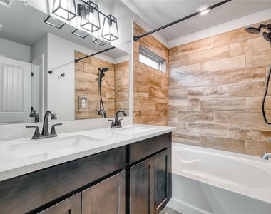 7919 Cypress Country Drive - Photo Thumbnail 16