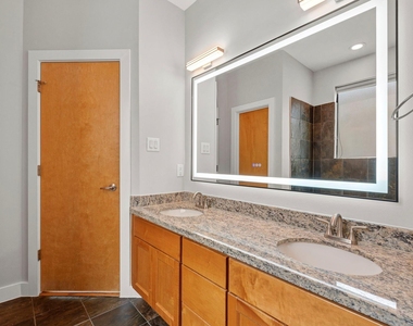 1410 Knox Street - Photo Thumbnail 33