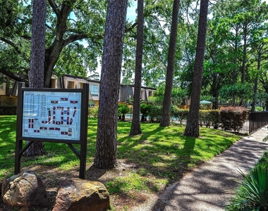 12633 Memorial Drive - Photo Thumbnail 16