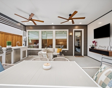 10974 Hewitt Cliff Lane - Photo Thumbnail 19