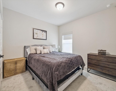 10974 Hewitt Cliff Lane - Photo Thumbnail 18