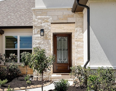 1137 Stillwater Pond - Photo Thumbnail 1