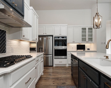 1137 Stillwater Pond - Photo Thumbnail 9