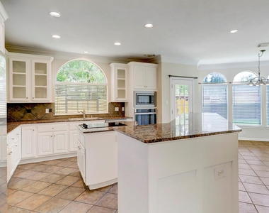 5365 Lampasas Street - Photo Thumbnail 15