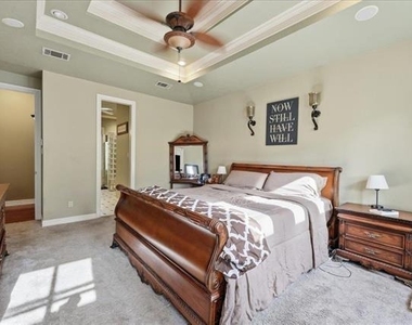 108 Wade - Photo Thumbnail 25