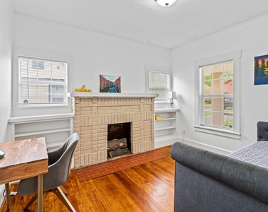 5217 Claremont Street - Photo Thumbnail 2