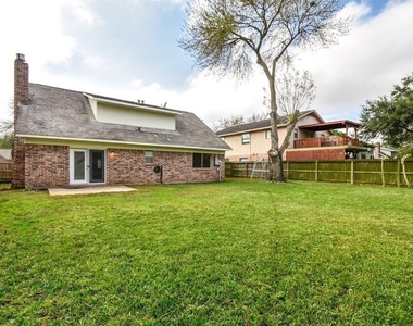 2110 Whiteback Drive - Photo Thumbnail 34
