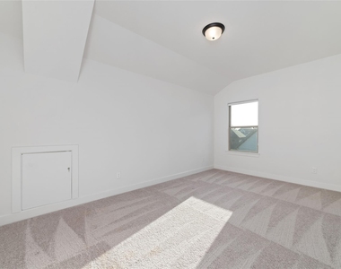 4814 Highland Stream Court - Photo Thumbnail 26