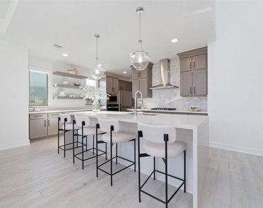 4814 Highland Stream Court - Photo Thumbnail 10