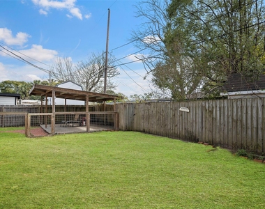 115 Marlin Avenue - Photo Thumbnail 12