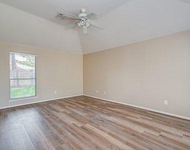 24203 Emory Green Street - Photo Thumbnail 29