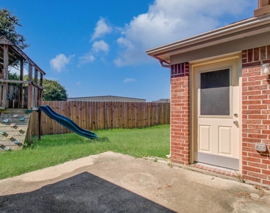 24203 Emory Green Street - Photo Thumbnail 36