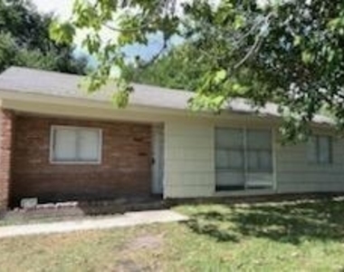 5655 Belneath Street - Photo Thumbnail 1