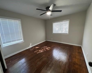 5655 Belneath Street - Photo Thumbnail 9