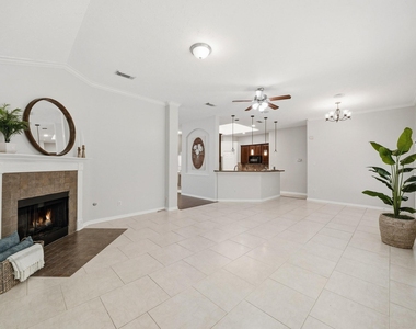 11308 Windy Dawn Drive - Photo Thumbnail 2