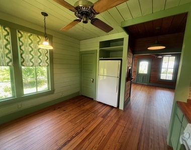 618 Bayridge Road - Photo Thumbnail 6