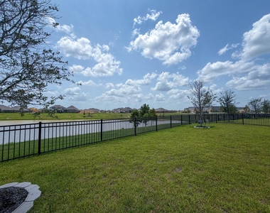 3101 Emerald Ocean Drive - Photo Thumbnail 32