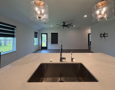 3101 Emerald Ocean Drive - Photo Thumbnail 23
