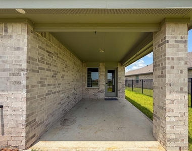 3101 Emerald Ocean Drive - Photo Thumbnail 35