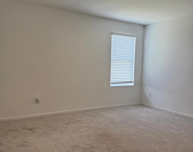 3012 Merganser Ridge Dr - Photo Thumbnail 18