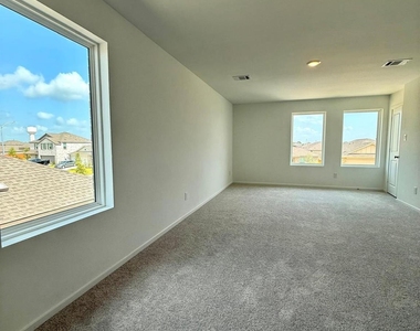 3012 Merganser Ridge Dr - Photo Thumbnail 9