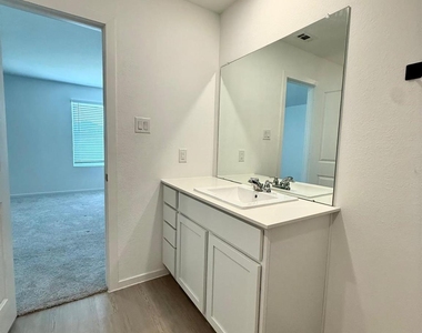 3012 Merganser Ridge Dr - Photo Thumbnail 12