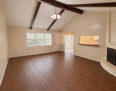 12755 Brookglade Circle - Photo Thumbnail 13