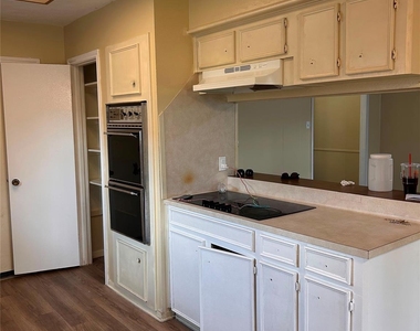 12755 Brookglade Circle - Photo Thumbnail 1