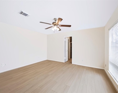 930 Mesa Terrace Drive - Photo Thumbnail 27