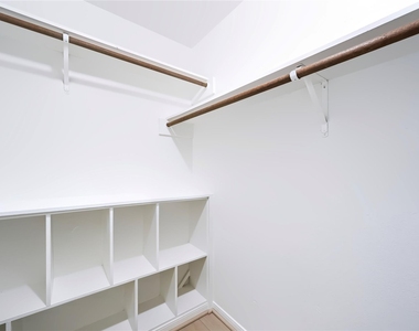 930 Mesa Terrace Drive - Photo Thumbnail 30