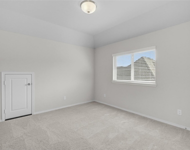 10723 Lacaille Lane - Photo Thumbnail 15
