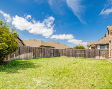 10723 Lacaille Lane - Photo Thumbnail 26