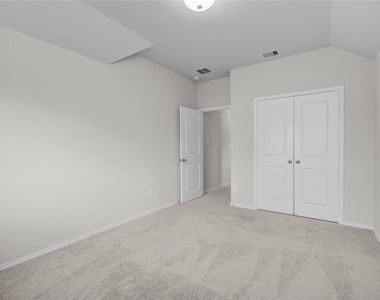 10723 Lacaille Lane - Photo Thumbnail 20