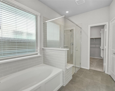 10723 Lacaille Lane - Photo Thumbnail 24