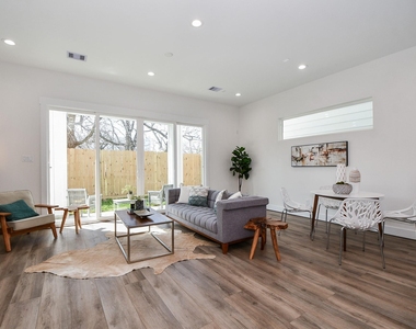 3513 Mcilhenny Street - Photo Thumbnail 13