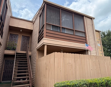 10555 Turtlewood Court - Photo Thumbnail 1