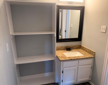 10555 Turtlewood Court - Photo Thumbnail 12