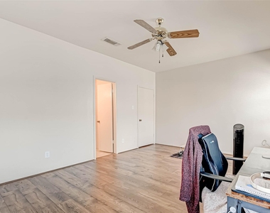 3780 Tanglewilde Street - Photo Thumbnail 27