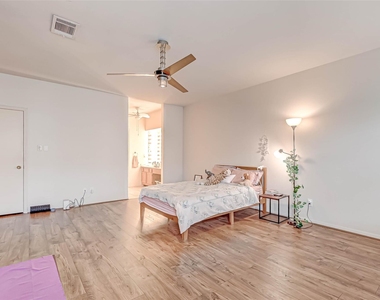 3780 Tanglewilde Street - Photo Thumbnail 34