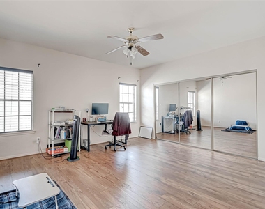 3780 Tanglewilde Street - Photo Thumbnail 24
