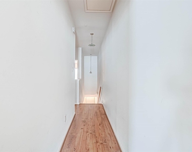 3780 Tanglewilde Street - Photo Thumbnail 31
