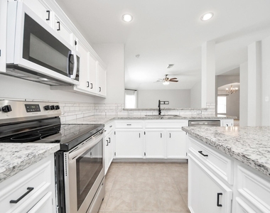 20418 Port Bishop Lane - Photo Thumbnail 14