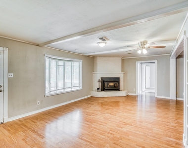 25115 Burrard Street - Photo Thumbnail 2
