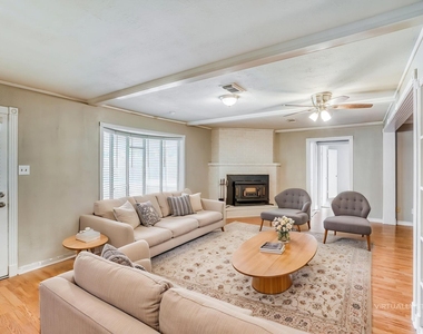 25115 Burrard Street - Photo Thumbnail 3
