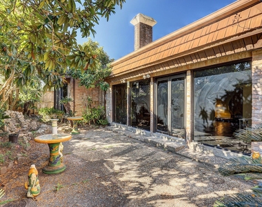 5203 Braesvalley Drive - Photo Thumbnail 24