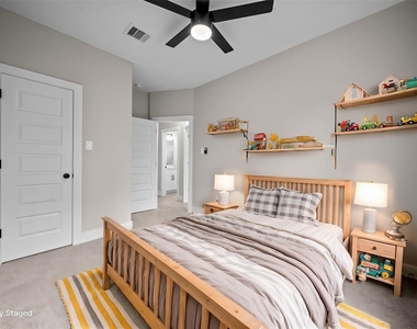 929 Green Meadow Lane - Photo Thumbnail 20
