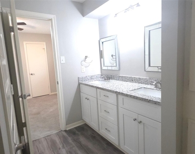 1119 Montour Drive - Photo Thumbnail 19