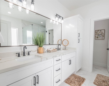 3505 Ennis Street - Photo Thumbnail 14