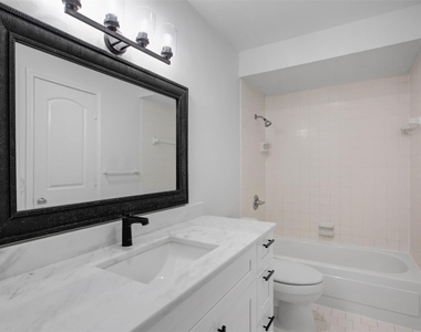 2475 Underwood Street - Photo Thumbnail 20