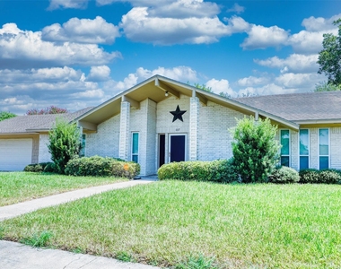607 Rosewood Drive - Photo Thumbnail 43